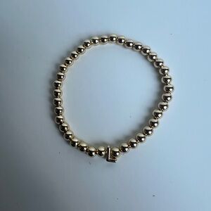 Elegant Gold Beaded Bracelet